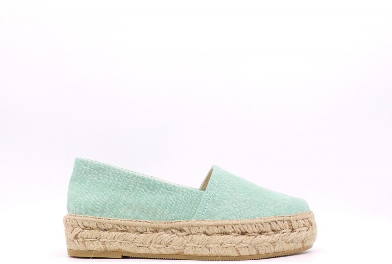 LA MAISON DE L'ESPADRILLE...
