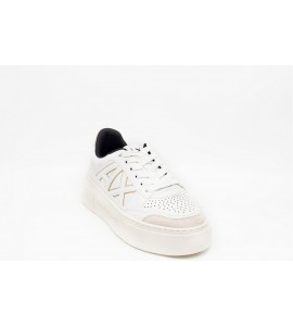 ARMANI EXCHANGE Sneakers con dettaglio sul retro