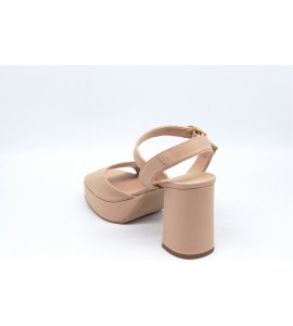 UNISA SANDALO CON PLATEAU ODRAN
