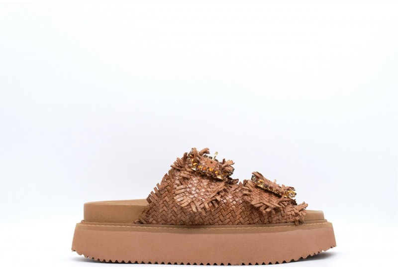 CORAL BLUE Sandalo platform...