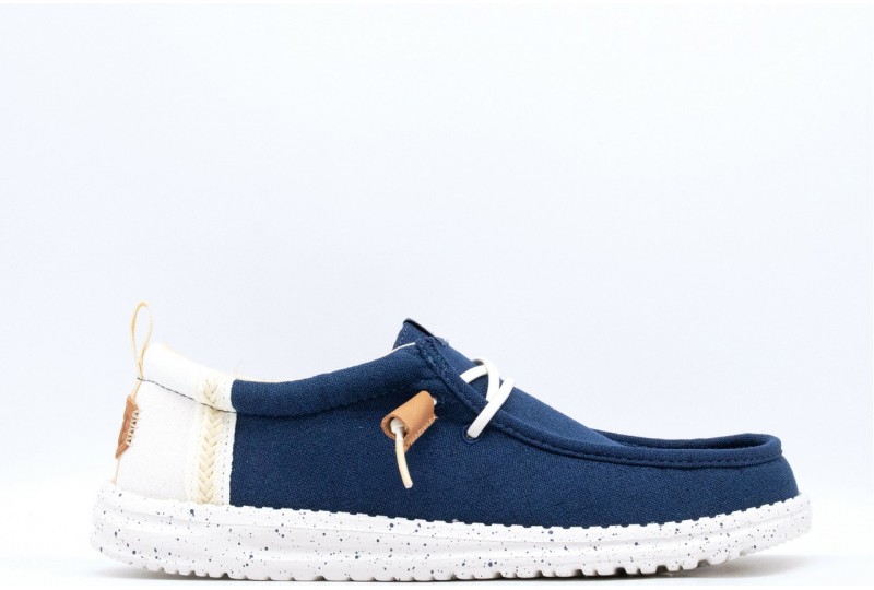 HEY DUDE Wally summer linen