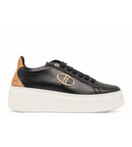 ALVIERO MARTINI Sneaker in eco nappa con logo 1C