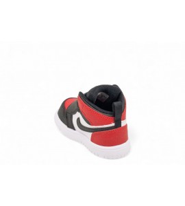 NIKE Sky Jordan 1