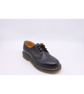 DR. MARTENS 1461 Stringata