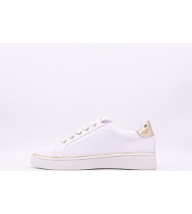 GUESS Sneakers basse BECKI 4G LOGO