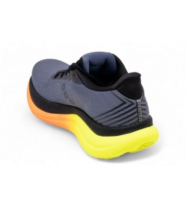 SAUCONY uomo TRIUMPH 23 SHADOW /IZI