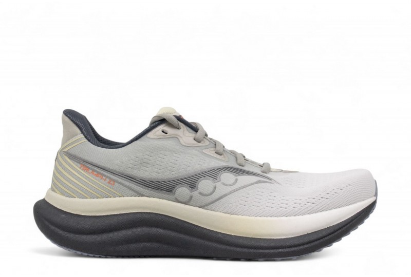SAUCONY uomo TRIUMPH 23...