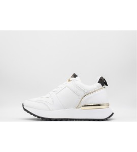 GUESS Sneaker kaddy dettagli logo