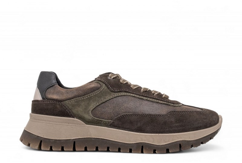 IGI E CO SNEAKERS IN CAMOSCIO