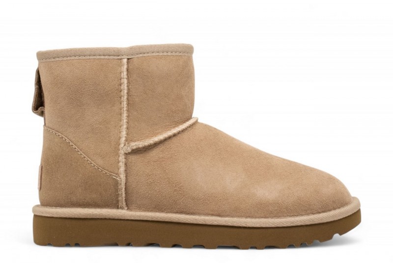 UGG w Classic Mini SAND
