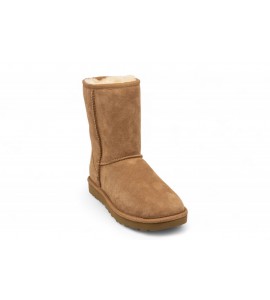 UGG Classic Short II Stivali