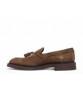 DOUCAL'S Mocassino con nappine in suede