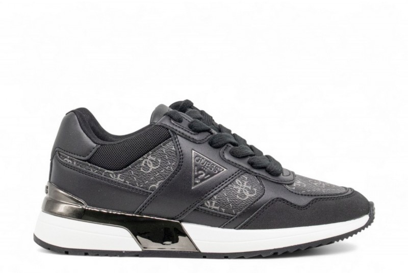 GUESS Runner Mickay 4G logo