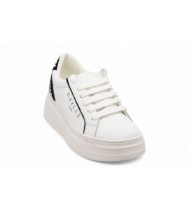 GAELLE Sneakers New Addict In Action Leather Con Inserti Borchie E Perle