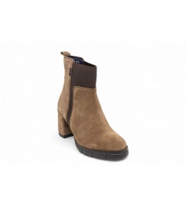 CALLAGHAN TRONCHETTO in suede trufa