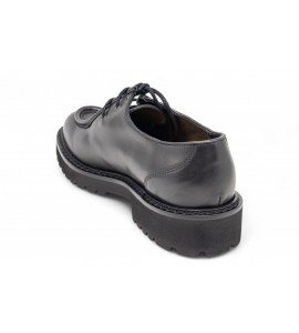 DOUCAL'S Stringata a due fori in pelle