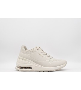 SKECHERS Million Air - Elevated Air
