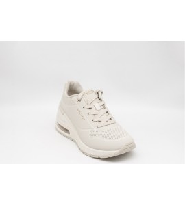 SKECHERS Million Air - Elevated Air