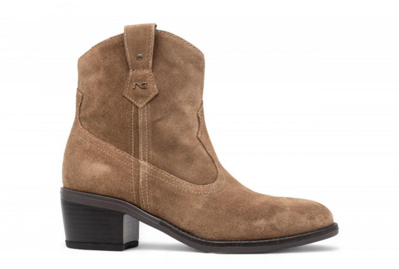 NERO GIARDINI camperos in...