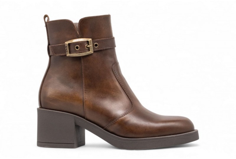 NERO GIARDINI tronchetto in...