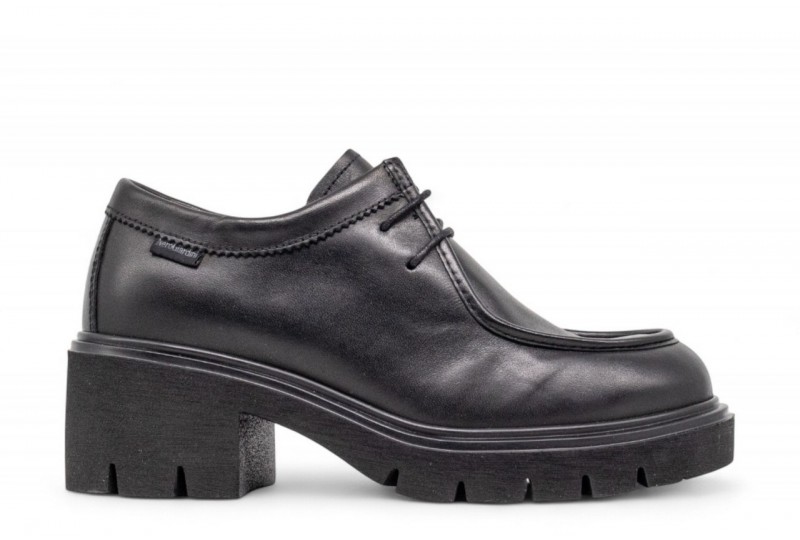 NERO GIARDINI stringata...