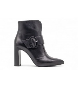 NERO GIARDINI tronchetto in pelle