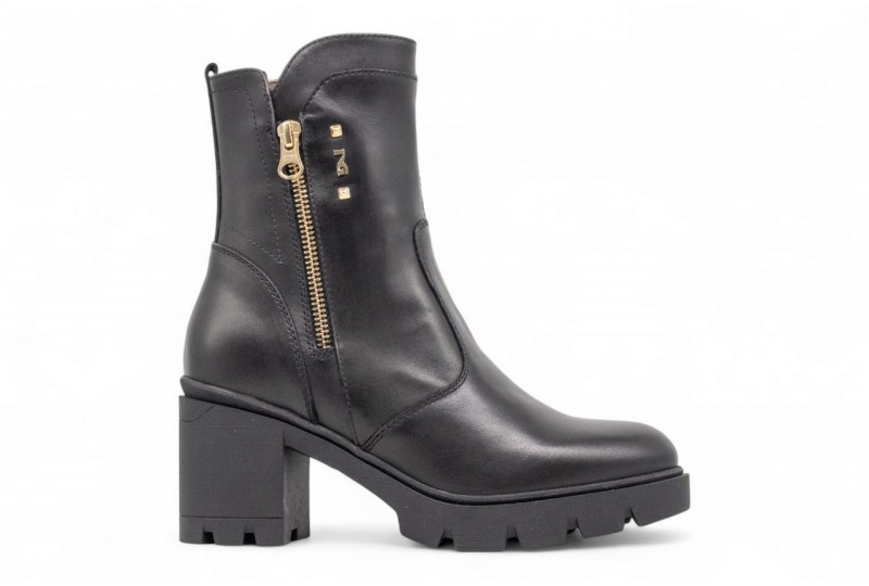 NERO GIARDINI stivaletto in...