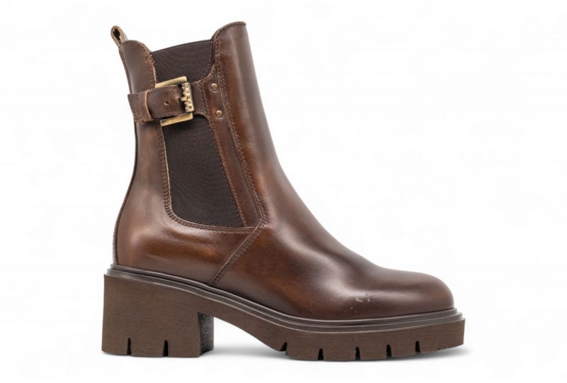 NERO GIARDINI sivaletto in...