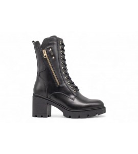 NERO GIARDINI anfibio in pelle.