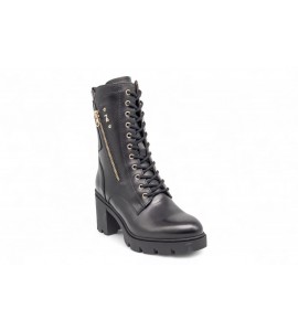 NERO GIARDINI anfibio in pelle.