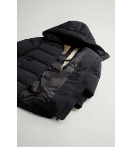WOOLRICH Piumino Cloud in nylon elasticizzato con finitura opaca