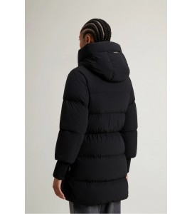 WOOLRICH Piumino Cloud in nylon elasticizzato con finitura opaca