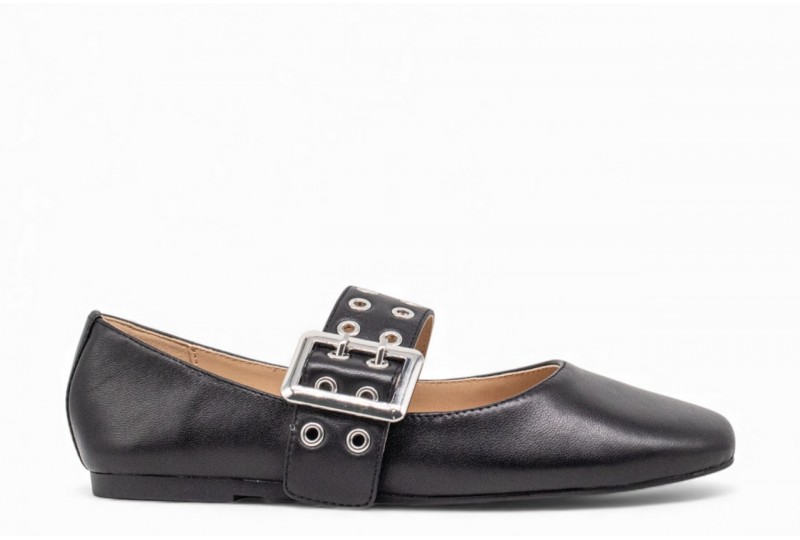 STEVE MADDEN Ballerina...