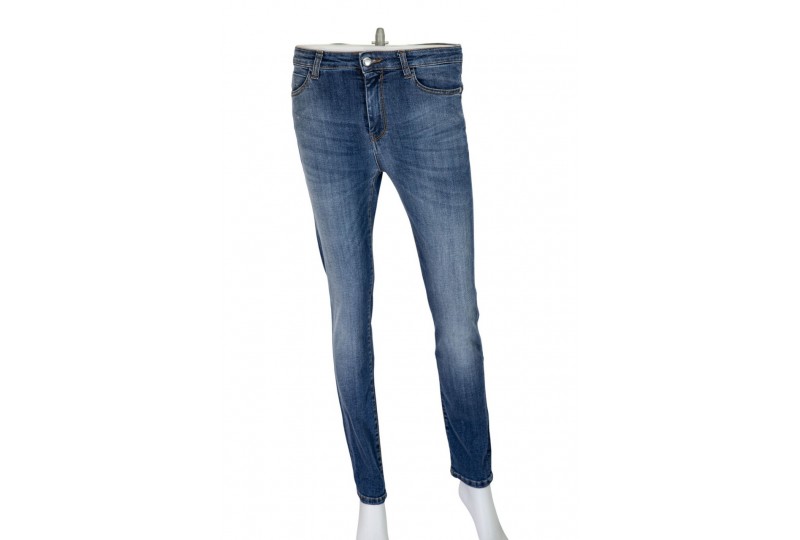 REIGN DENIM JENNIFER BREMA...