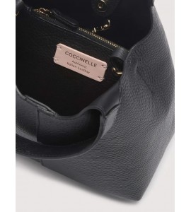 Coccinelle C-Easy Small NOIR e1sha580101