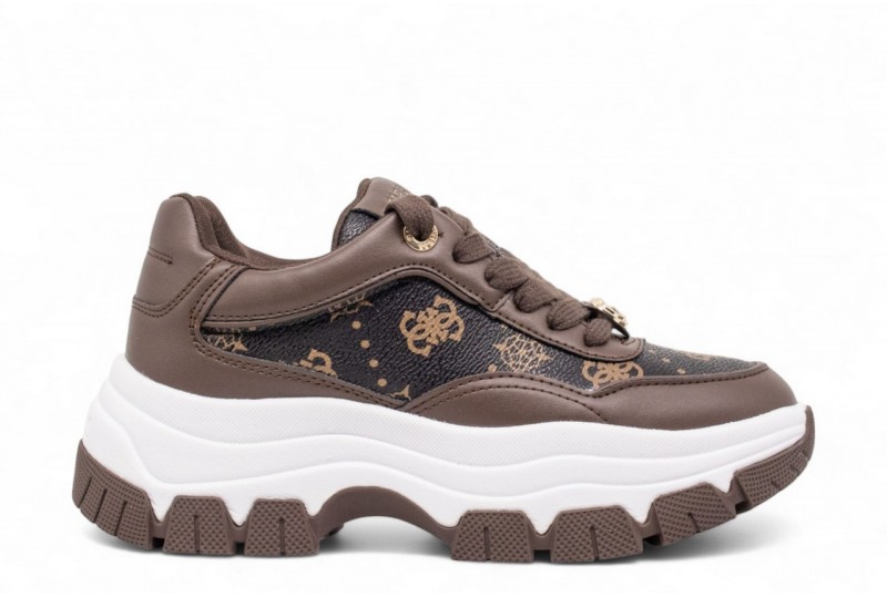 GUESS Runner Berrett 4G...