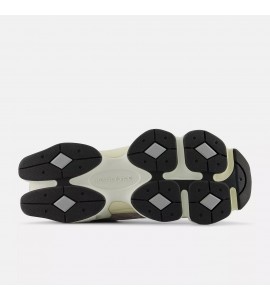 NEW BALANCE unisex U906029M TRUFFLE SALT con TIMBERWOLF