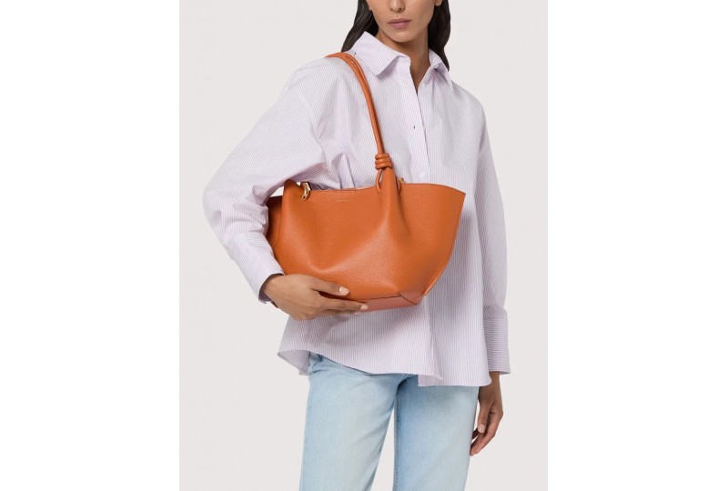 Coccinelle Finn medium...