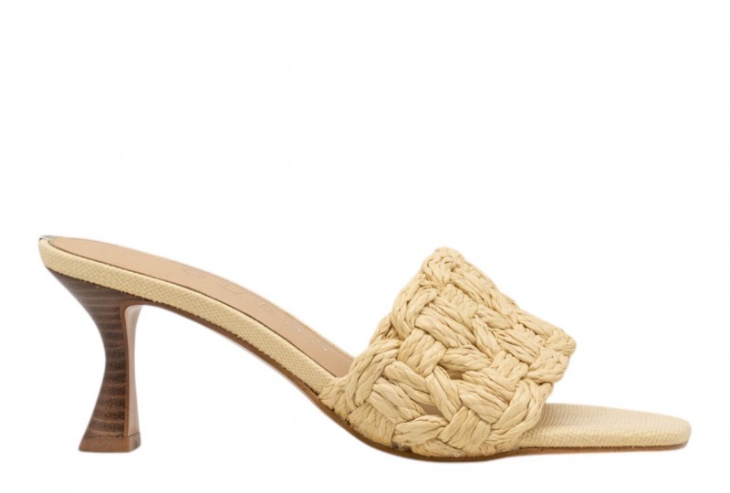 GUESS sandalo scalzato...