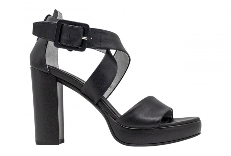 NERO GIARDINI sandalo donna...