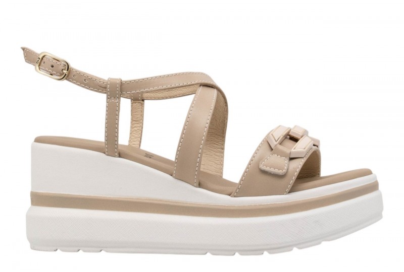 NERO GIARDINI sandalo con...