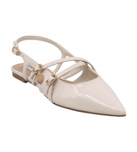 STEVE MADDEN ballerina CLIO ivy PATENT