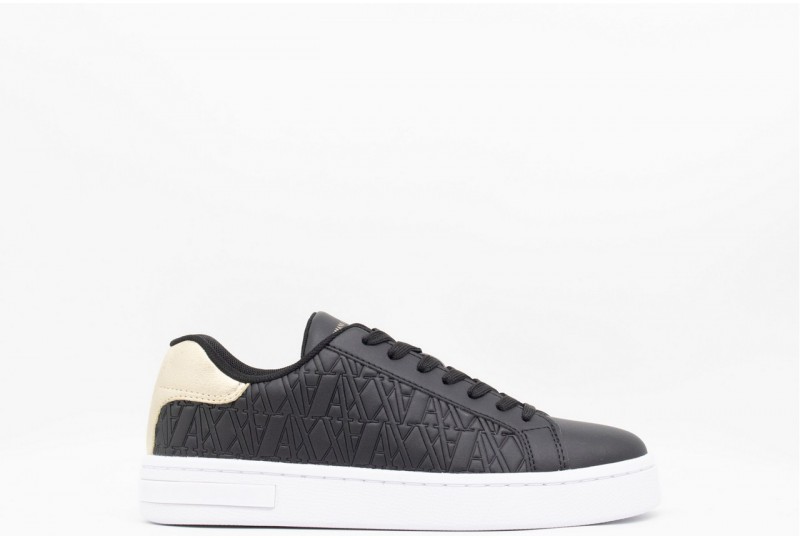 ARMANI EXCHANGE Sneakers...