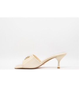 GUESS Sandalo Lusine vernice
