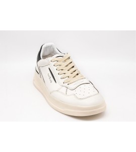 GHOUD Tweener Low Starter Bianco Nero
