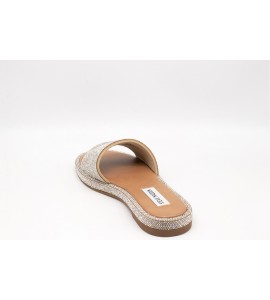 STEVE MADDEN Achieve