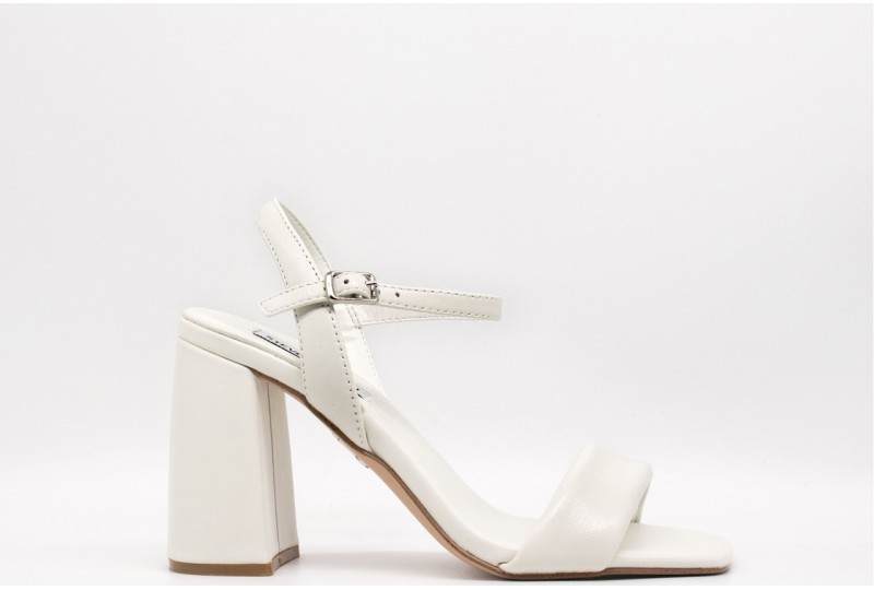 STEVE MADDEN SANDALO MAREENA