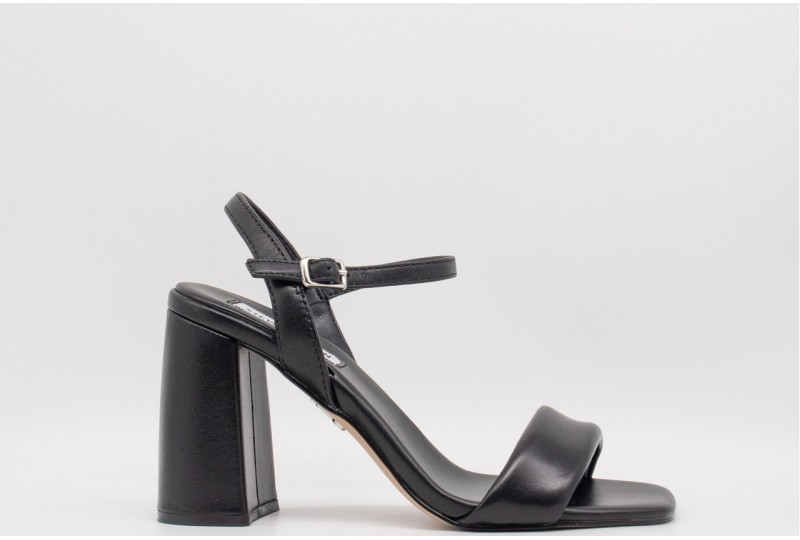 STEVE MADDEN SANDALO MAREENA