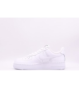 NIKE Air Force 1 '07