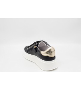 PATRIZIA PEPE Sneakers low cut